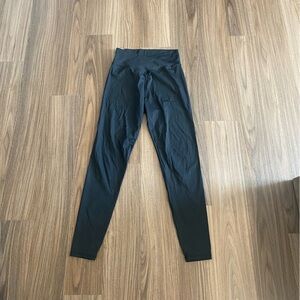 Black High Waisted Crossover Leggings